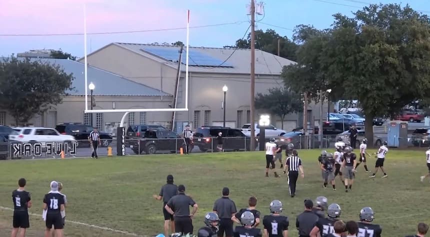 Unbelievable PAT Kick! Texas High School Football Player Makes One-in-a-Million Shot