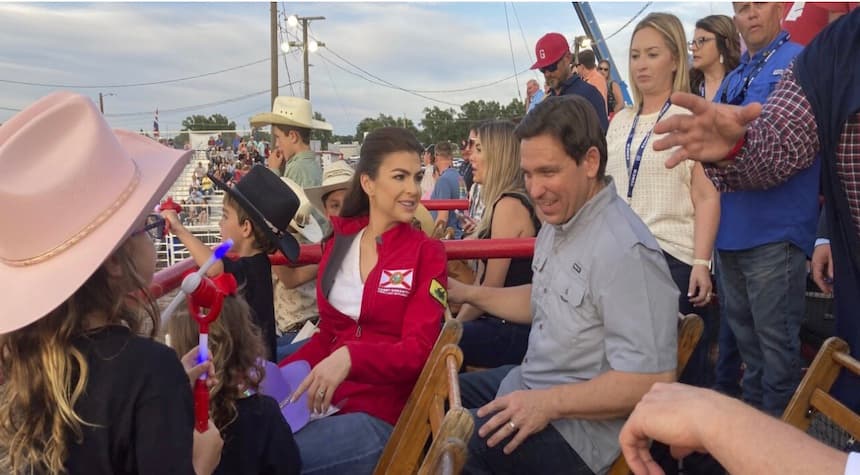 DeSantis Slashes Presidential Campaign Staff by 33%